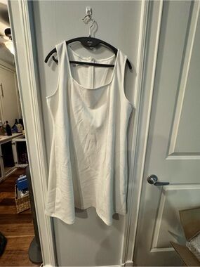 Women’s White Sleeveless A-Line Tank Mini Dress